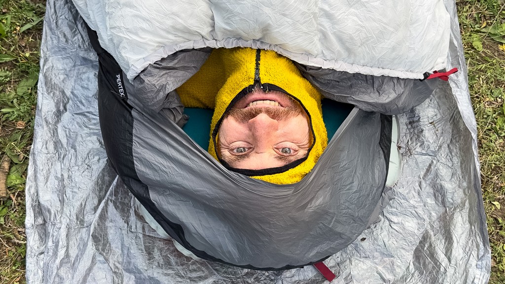 zenbivy ultralight muscovy 25 bed - the zenbivy fits more like a conventional bedsheet, rather than...