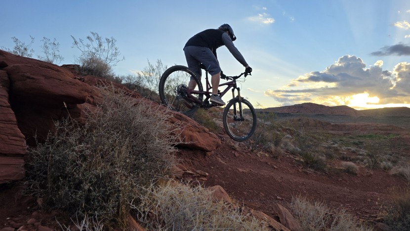 mountain bike shorts - the troy lee designs ruckus short is a top choice for gravity riders.