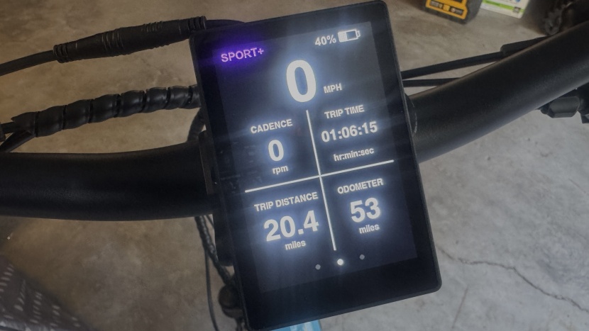 cargo bike - the displays differ in size and the information they can access.