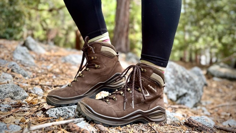 lowa renegade evo gtx mid for women - while these boots require a longer break in period when compared to...