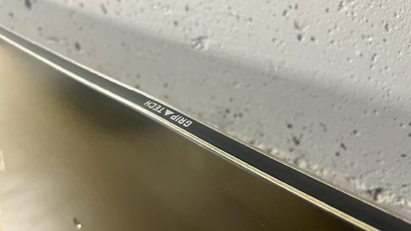 arbor el camino - gripteck can be seen as a bump in the smooth edges.