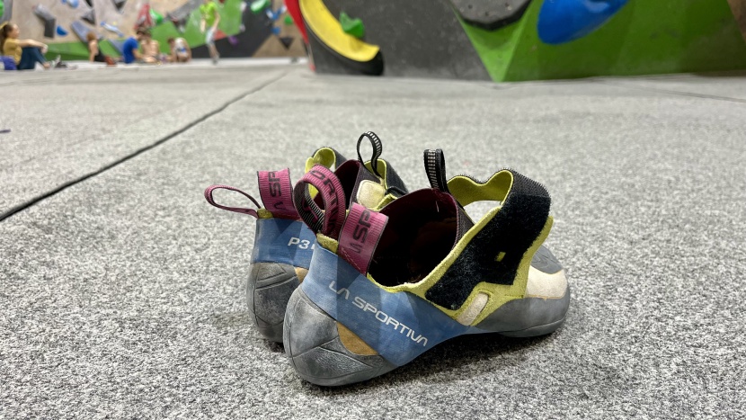 climbing shoes womens - you can tell how much we love the la sportiva skwama simply by how...