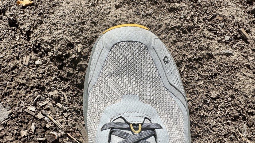 the sides of the toe kick get extra thick tpu armor to help fend off...