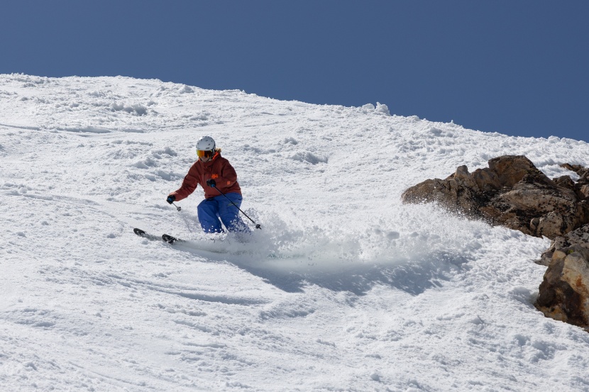 head kore 93 ti w - too soft to blast through the chunks, and not damp enough to surf on...