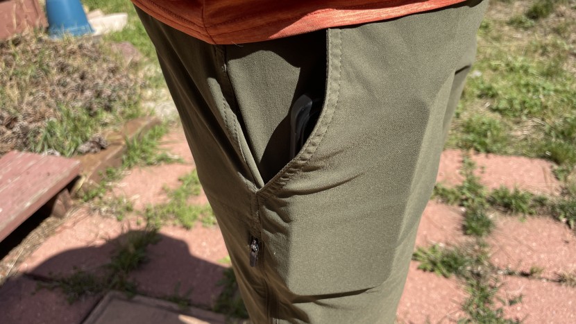 mountain hardwear dynama bermuda short for women - the front hand pockets hold a phone much better than the previous...