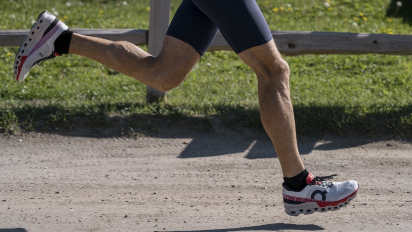 on cloudmonster 2 - the cloudmonster 2 is a little roll-prone if you land towards the...