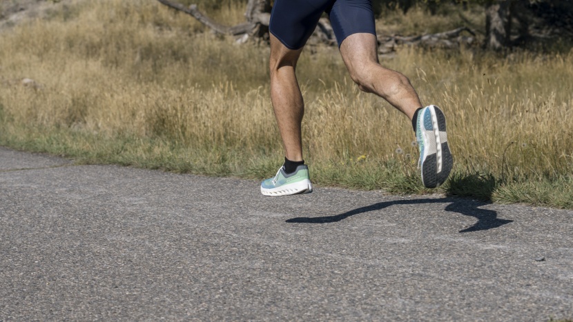 on cloudsurfer next - the cloudsurfer next actually feels lighter than it is.