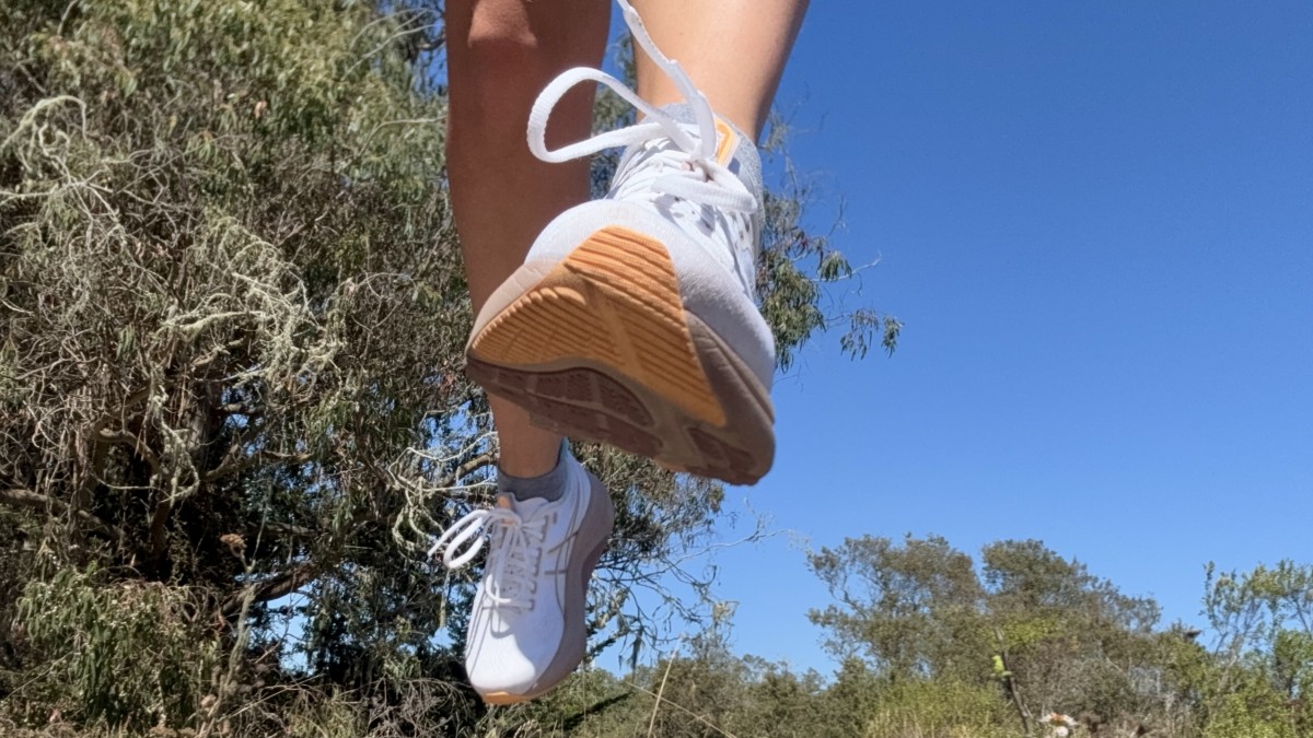 Asics Gel-Kayano 32 - Women's Review (The Gel-Kayano 32 blends comfort and stability, making it a reliable daily trainer for runners seeking a do-it-all...)