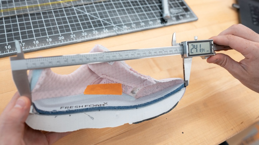 new balance fresh foam x 1080v14 for women - the shoe delivers consistent, balanced cushioning and a smooth...