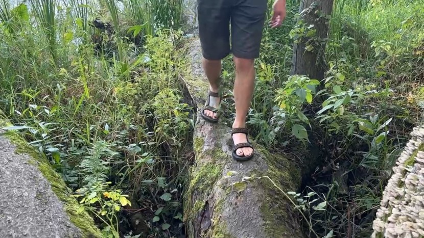 sandals mens - the teva original universal has a lightweight and flexible footbed...