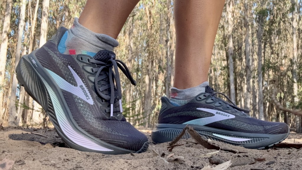 brooks ghost 17 for women - weighing just under 8 ounces for a women&#039;s size 6.5, this...