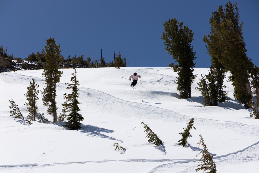 armada declivity 92 ti - the playful snap that makes carving this ski so enjoyable also gives...