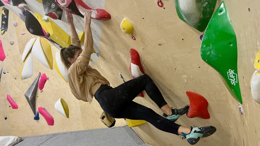 climbing shoes womens - women&#039;s shoes, like the instinct vs, are designed to fit a woman&#039;s...