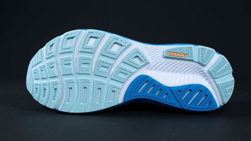 brooks ghost 17 - the exposed rubber outsole of the ghost does a good job of providing...