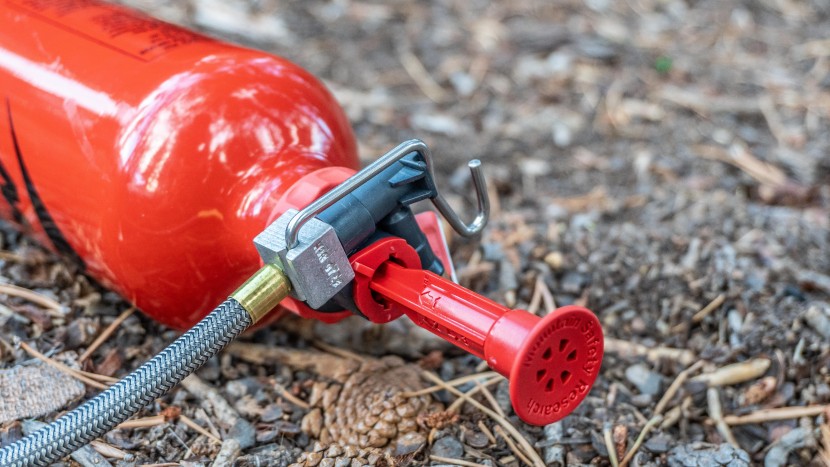 msr whisperlite - if you&#039;re not used to a liquid gas stove, the whisperlite and its...