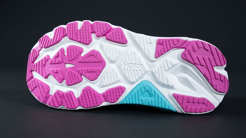 hoka arahi 8 for women - the arahi 8 performed solidly overall, offering decent traction.