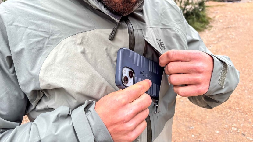 rain jacket men - having a chest pocket that&#039;s large enough for a cell phone is a...