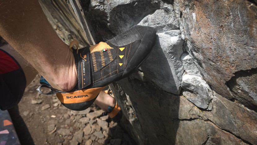 scarpa instinct vs - with a unique balance of sensitivity and rigidity, the instinct vs...