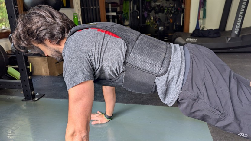 doing push-ups in the hexgrip.