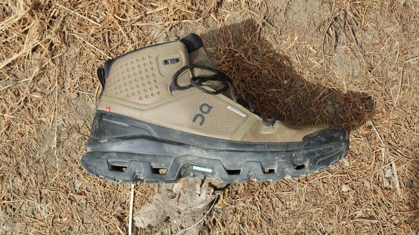 on cloudrock mid waterproof - a thick midsole layer of helion superfoam works with on&#039;s unique...