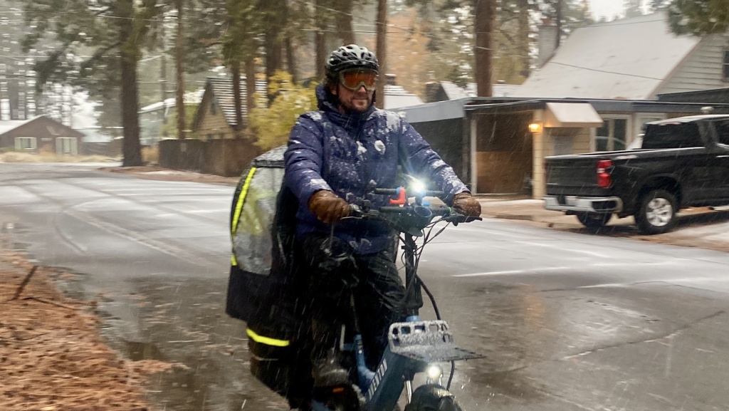 patagonia jackson glacier - we had no hesitation wearing the patagonia jackson glacier to bike...