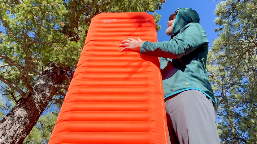 the neoloft's length measured 73".