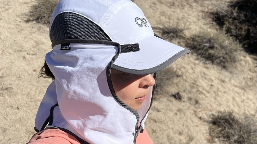 when hiking towards the sun, the sun runner's short brim struggles...