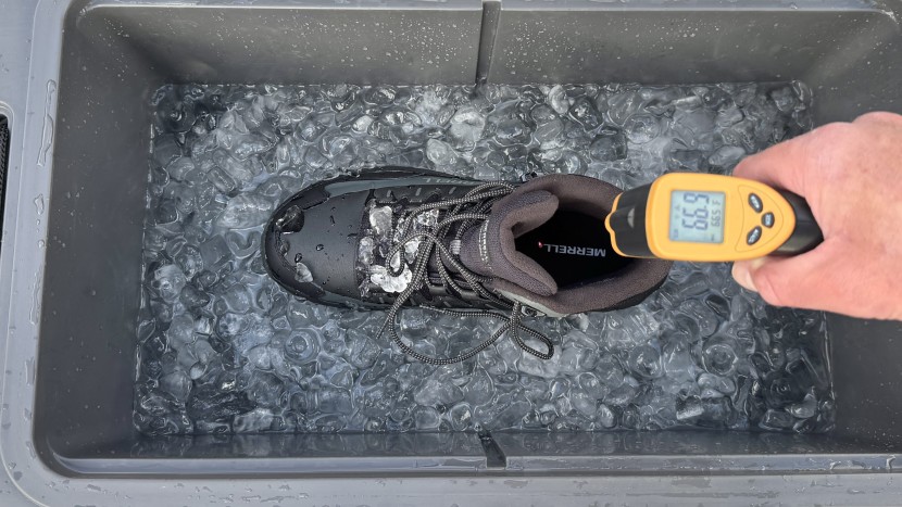 merrell thermo chill 2 mid - despite its low height and minimal 200 grams of insulation, the...