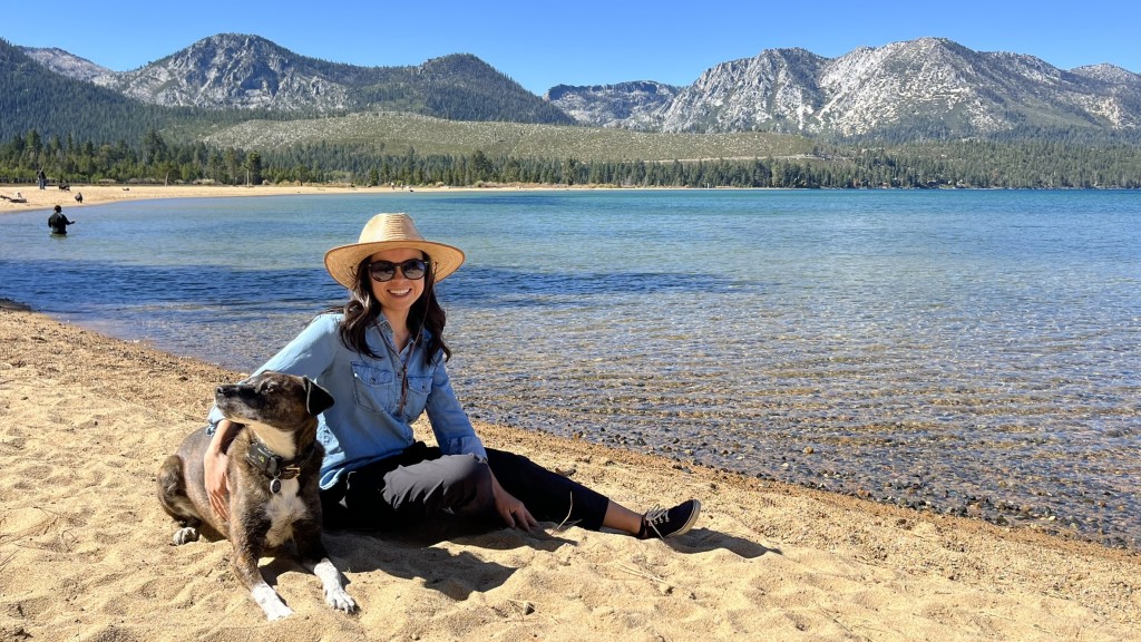 sunday afternoons islander hat - we love this straw hat&#039;s versatile design and comfortable fit.