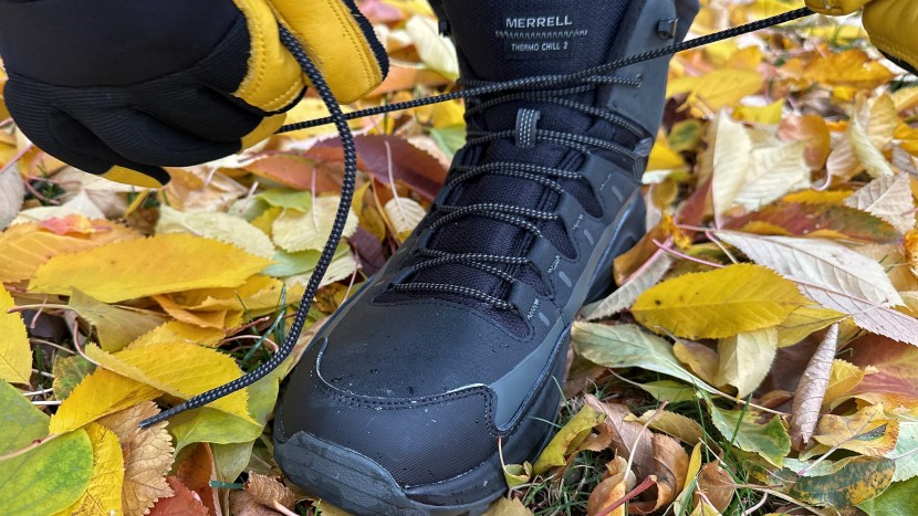 merrell thermo chill 2 mid - like good hiking boots, the lacing on these therm chill 2 mid...