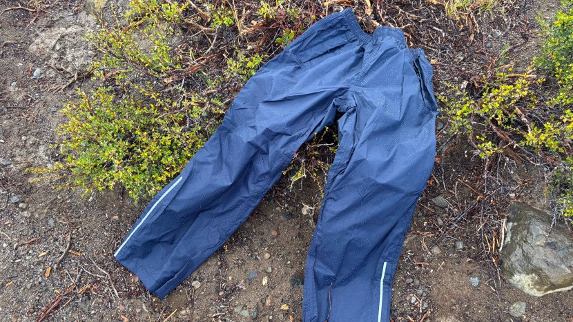 33,000ft regular fit - in friendlier storms, these are bound to keep you dry, but they...