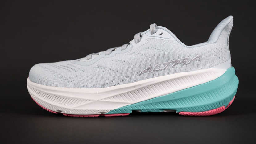 Shoe Exterior photo comparison