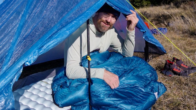 ultralight sleeping bag - the katabatic gear flex 22 quilt delivers excellent value in a...