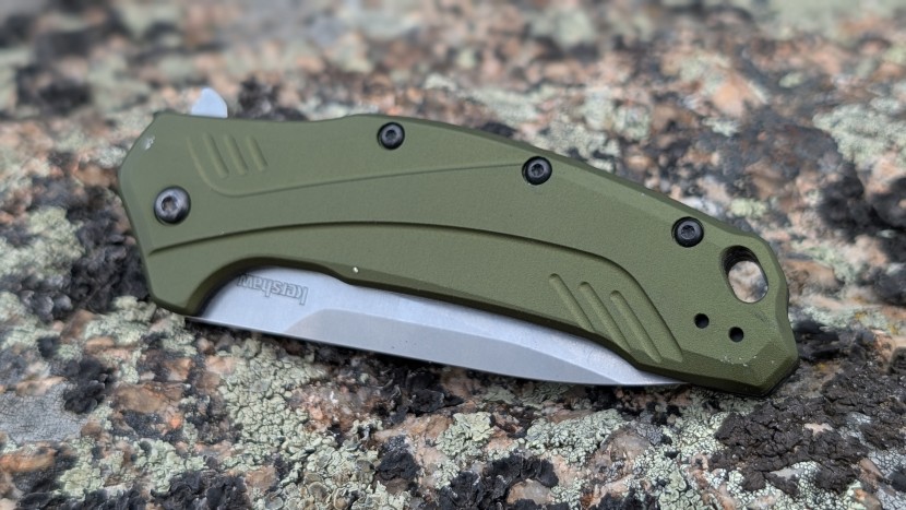 kershaw link - the link is hardly petite, even when folded. but that&#039;s not what it...