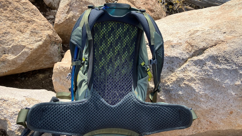 gregory zulu 24 lt - the vaporspan back panel offers incredible ventilation. the hip belt...