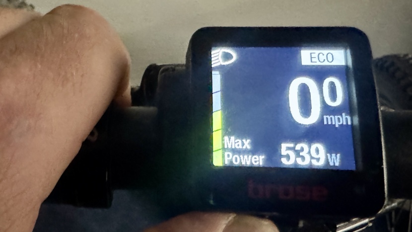 ride1up trailrush - the 1.5" color screen is your access point for a tremendous amount...