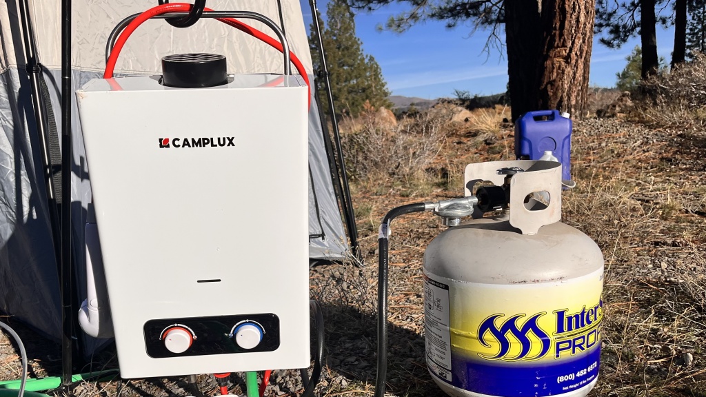 camplux pro series 6l - the camplux lives up to its name by delivery luxuriously warm water...