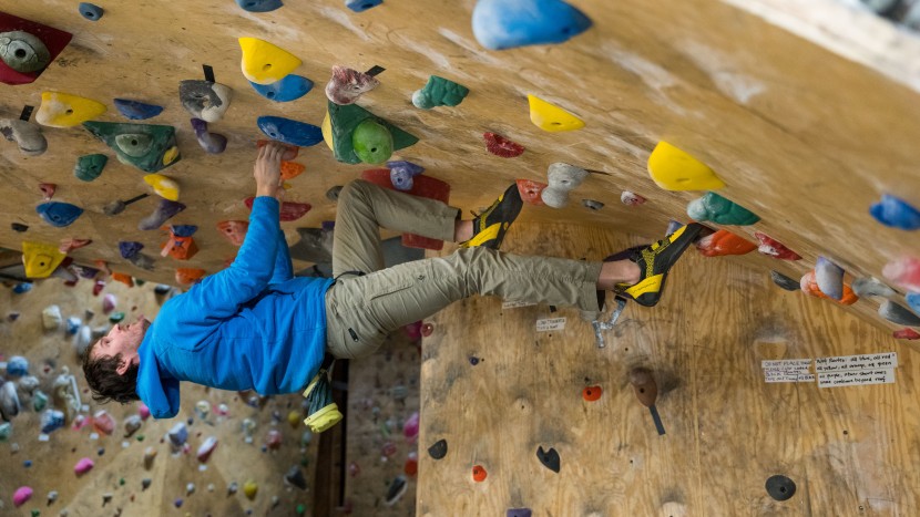 climbing shoes - even though fully overhanging isn&#039;t the ideal angle for the katana...