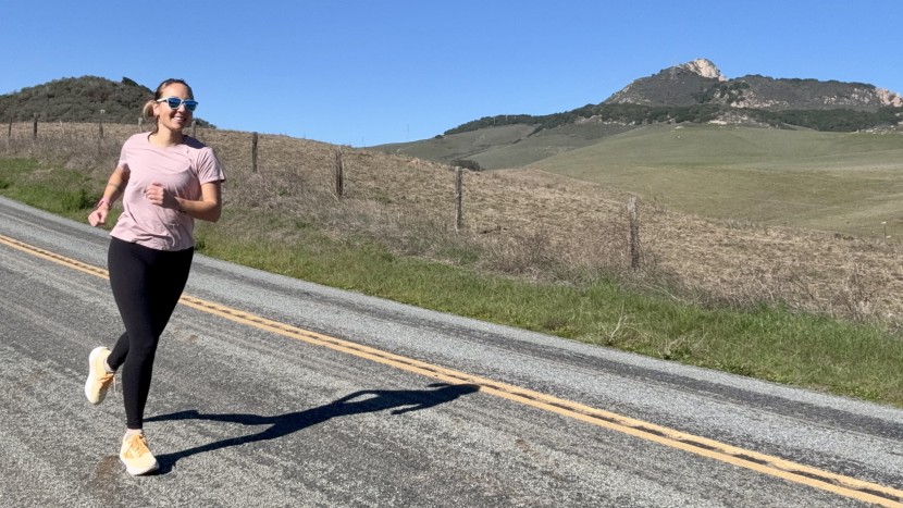 brooks ghost max 3 for women - this shoe offers a familiar, secure fit with a smooth upper, roomy...