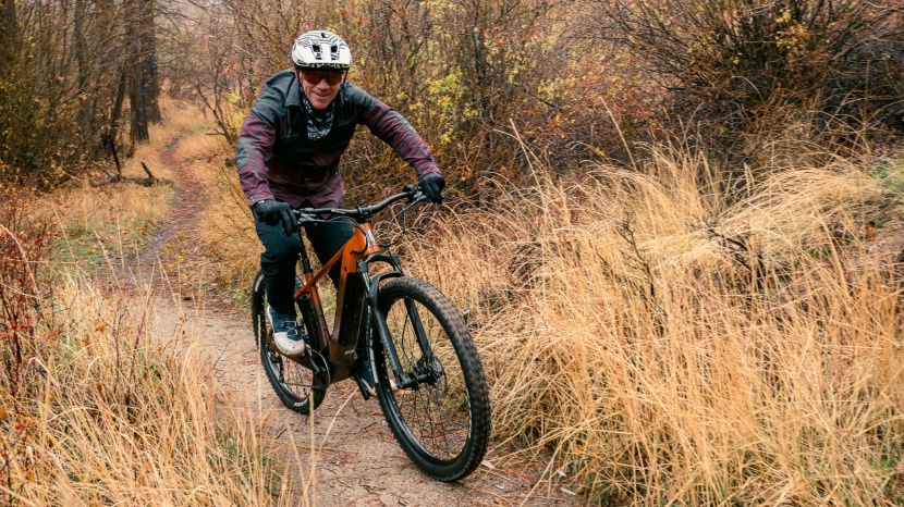 ride1up trailrush - ascending can be effortless aboard the trailrush, thanks to ample...