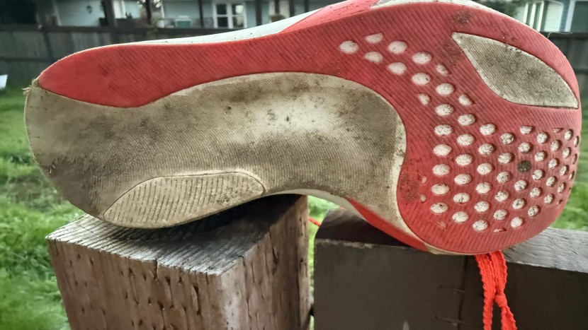 asics metaspeed sky tokyo - built to be light instead of well-tractioned, the outsole of the...