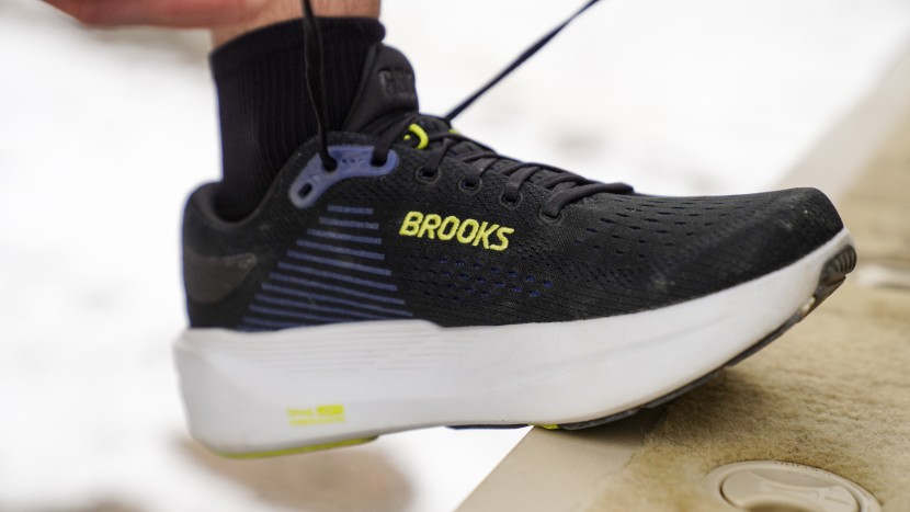 brooks ghost max 3 - the warm upper was uncomfortable in the summer heat, but we didn't...