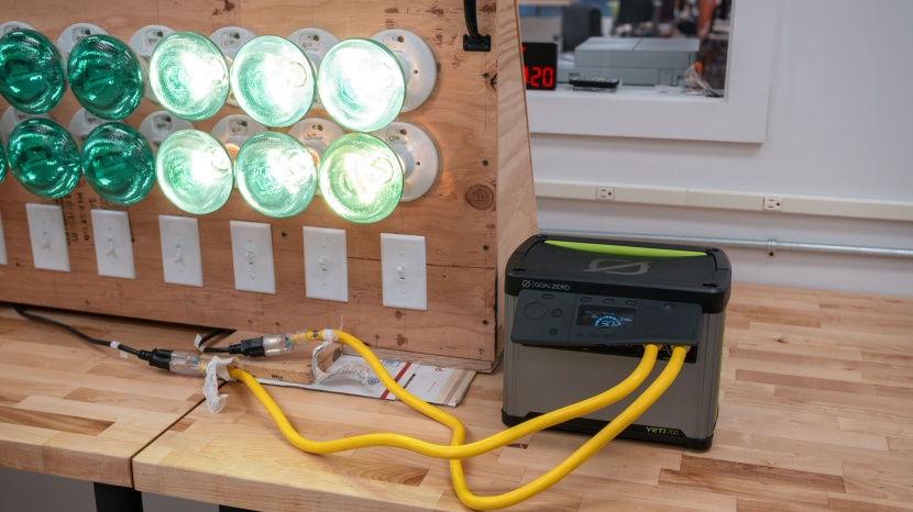 goal zero yeti 700 - the subpar power output limits the yeti 700.