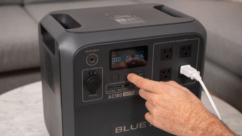 bluetti ac180 - the improved display is easier to see, and provides more information...
