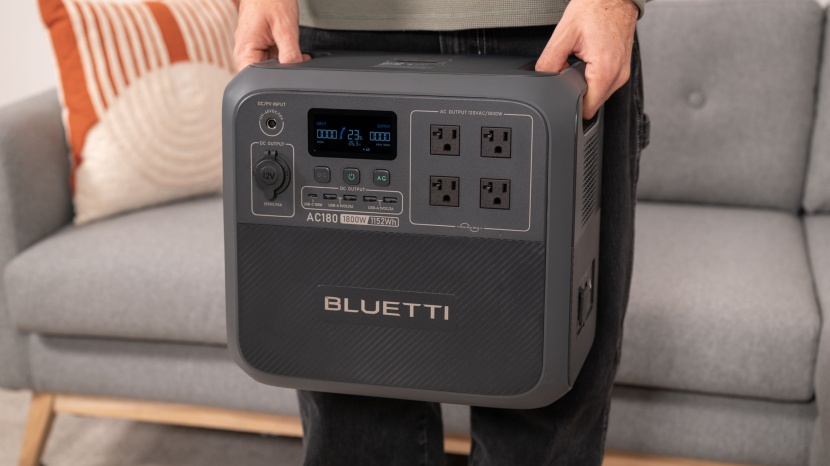 bluetti ac180 - the ac180 is just light enough to carry solo.