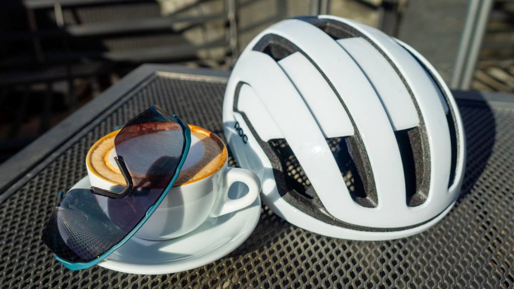 roka sr-1x - the roka sr-1x makes a great complement for road riding duties and...