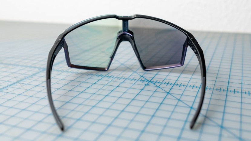 cycling sunglasses - these cat 1-3 photochromic sunglasses had one side kept in the dark...