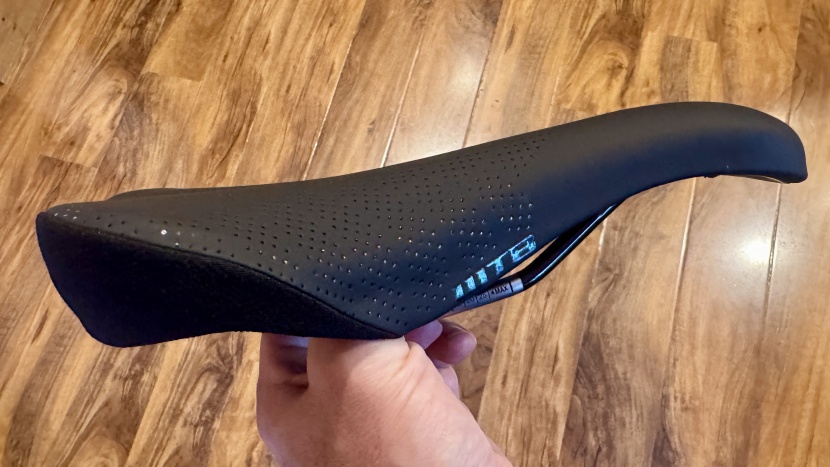 wtb pure chromoly - a contoured deck shape and drop nose give the saddle some off-road...