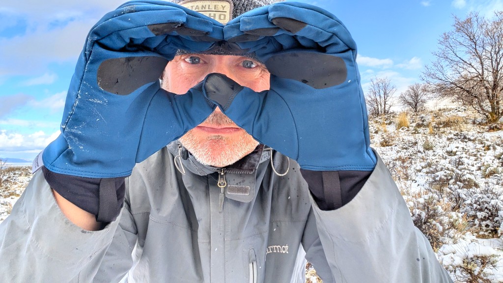 arc'teryx venta - we like the design shape naturally curves with your hand, giving...