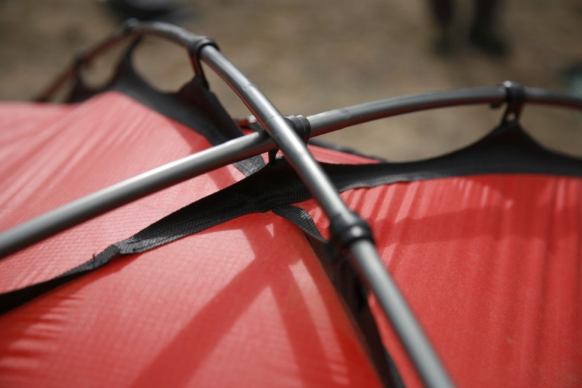 4 season tent - the hilleberg tarra uses four super strong 10.25mm dac featherlite...